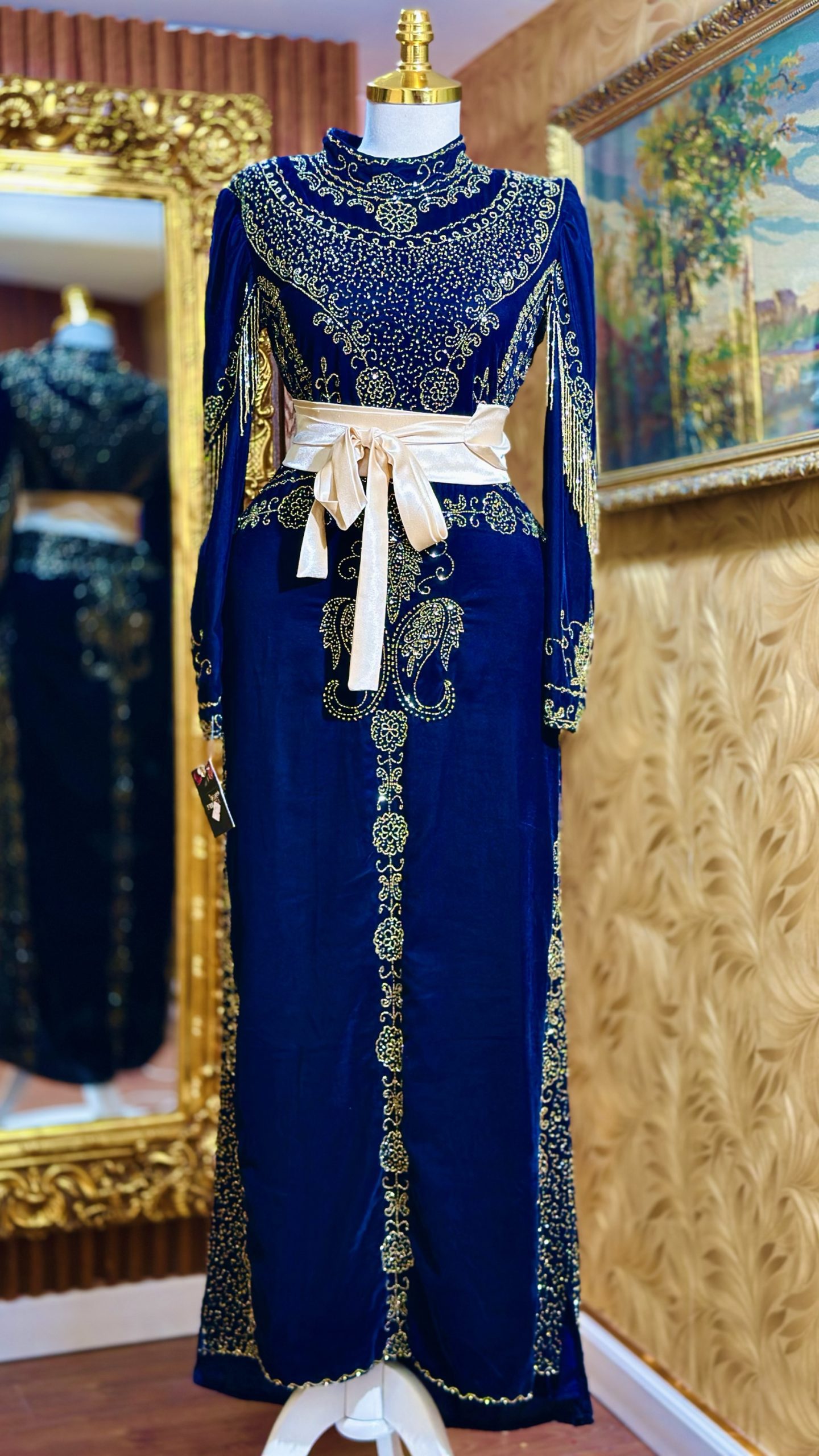 فستان ملوكي
