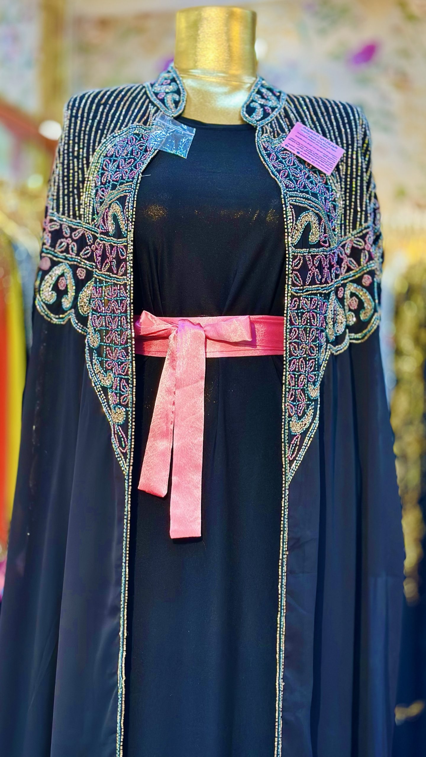 عباي شك خرز لون اسود