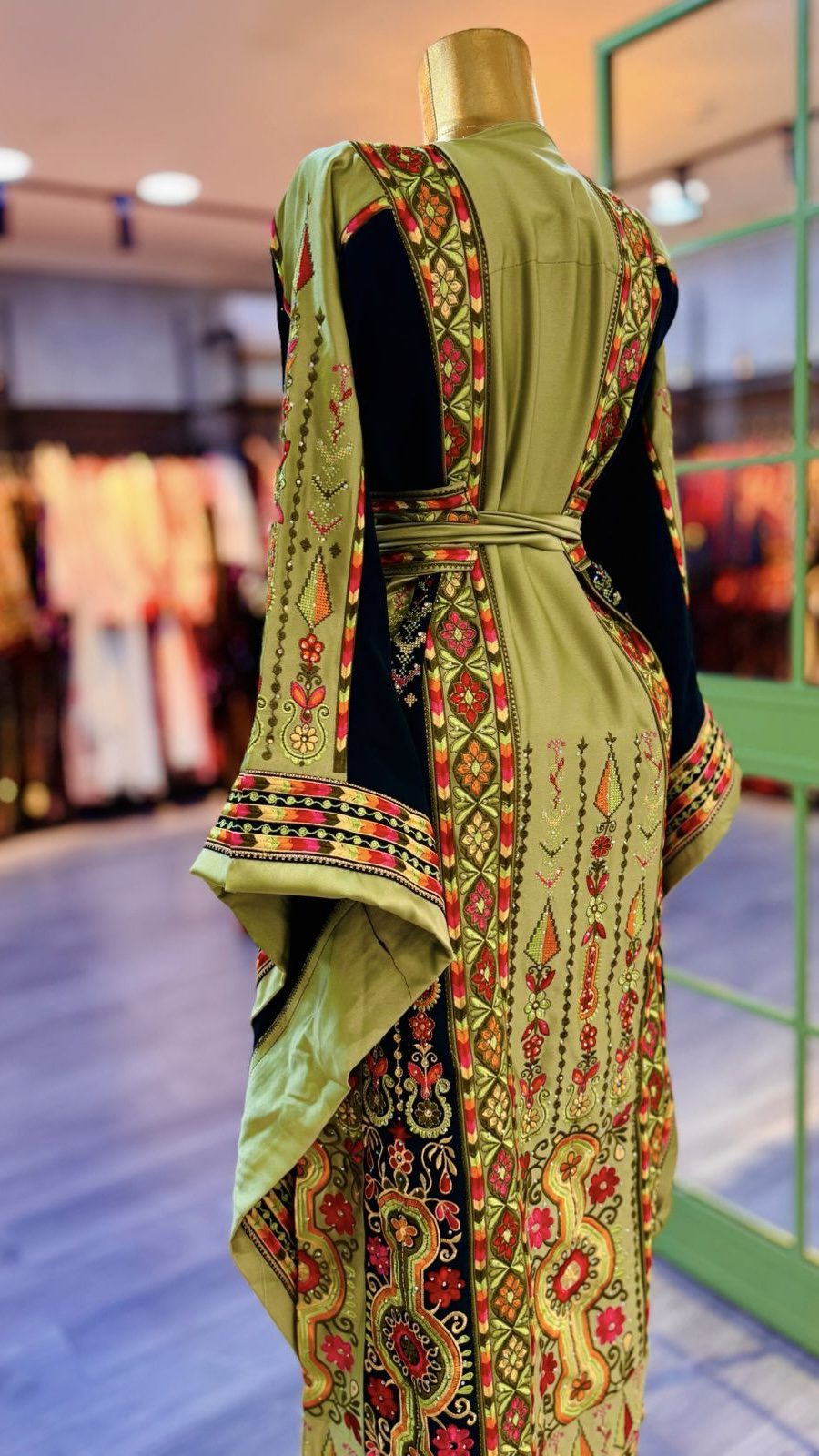 ثوب ملكة - Image 6