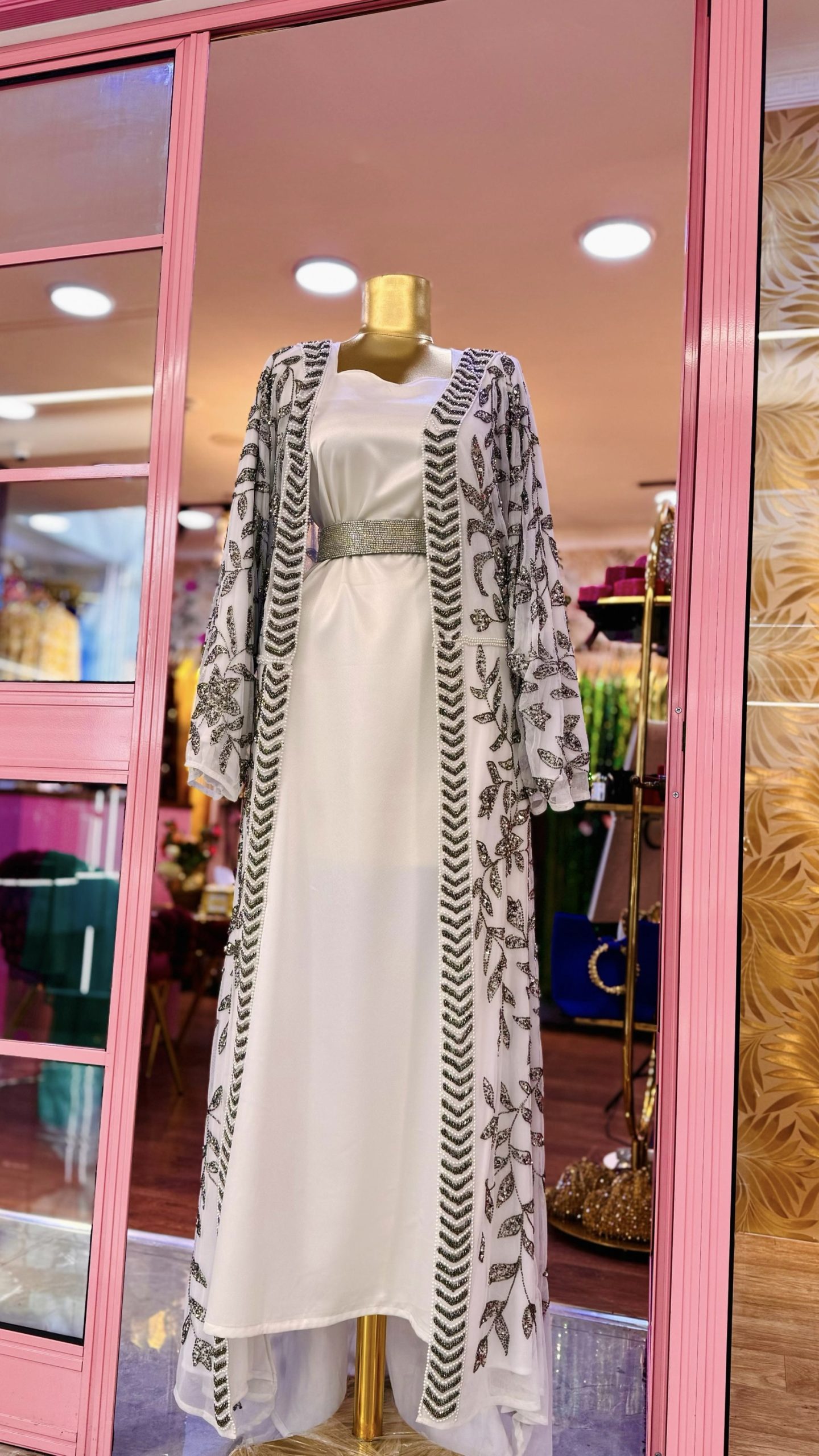 عباية شك خرز