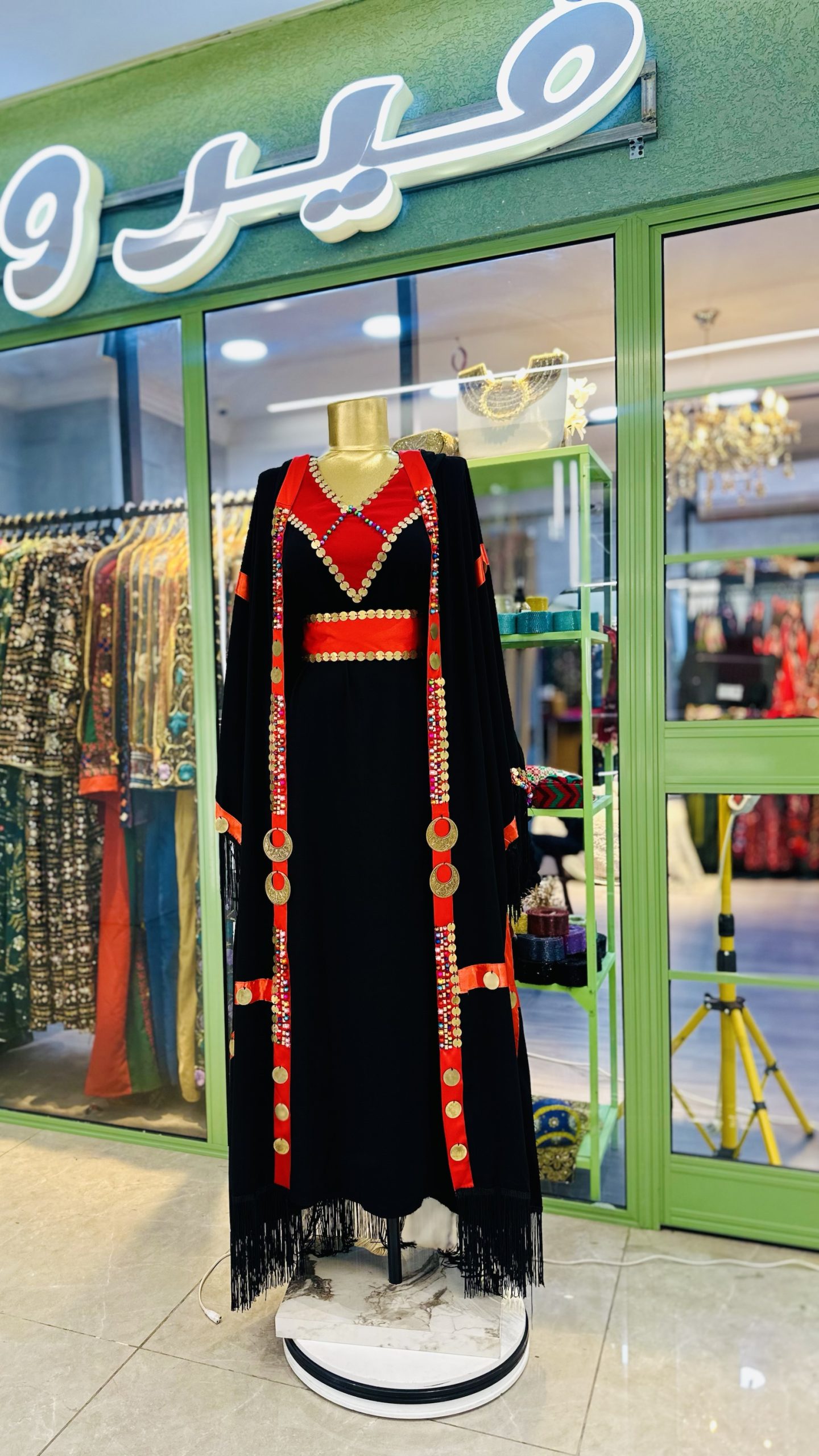 عباي شك يدوي تراث